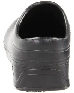 SKECHERS Work Clogs Oswald -SKECHERS Shop 71y0gjydMKL. AC SR736920